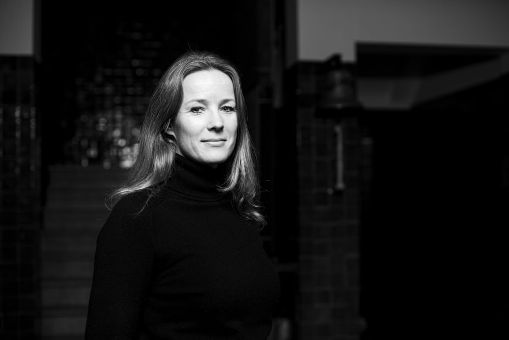 Portret van Ellen van der Windt in het kader van het nieuwe interview serie van Fotograaf en Content Creator Karen van Gilst: #datisdekunst